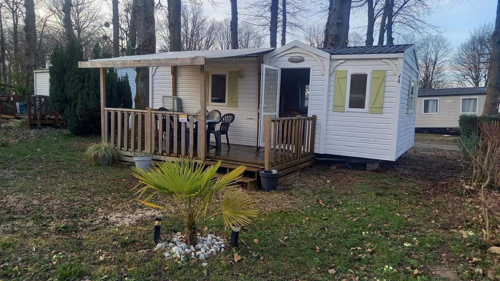 Location Mobil-Home Le Parc Des Roches Saint-Chéron 외부 사진